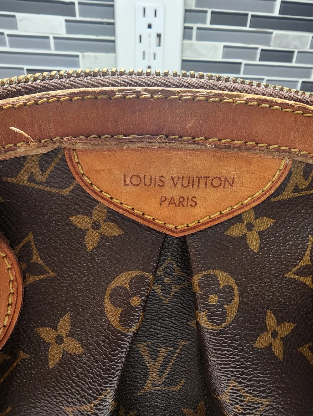 LOUIS VUITTON BROWN MONOGRAM TIVOLI PM HANDBAG - Picture 8 of 13